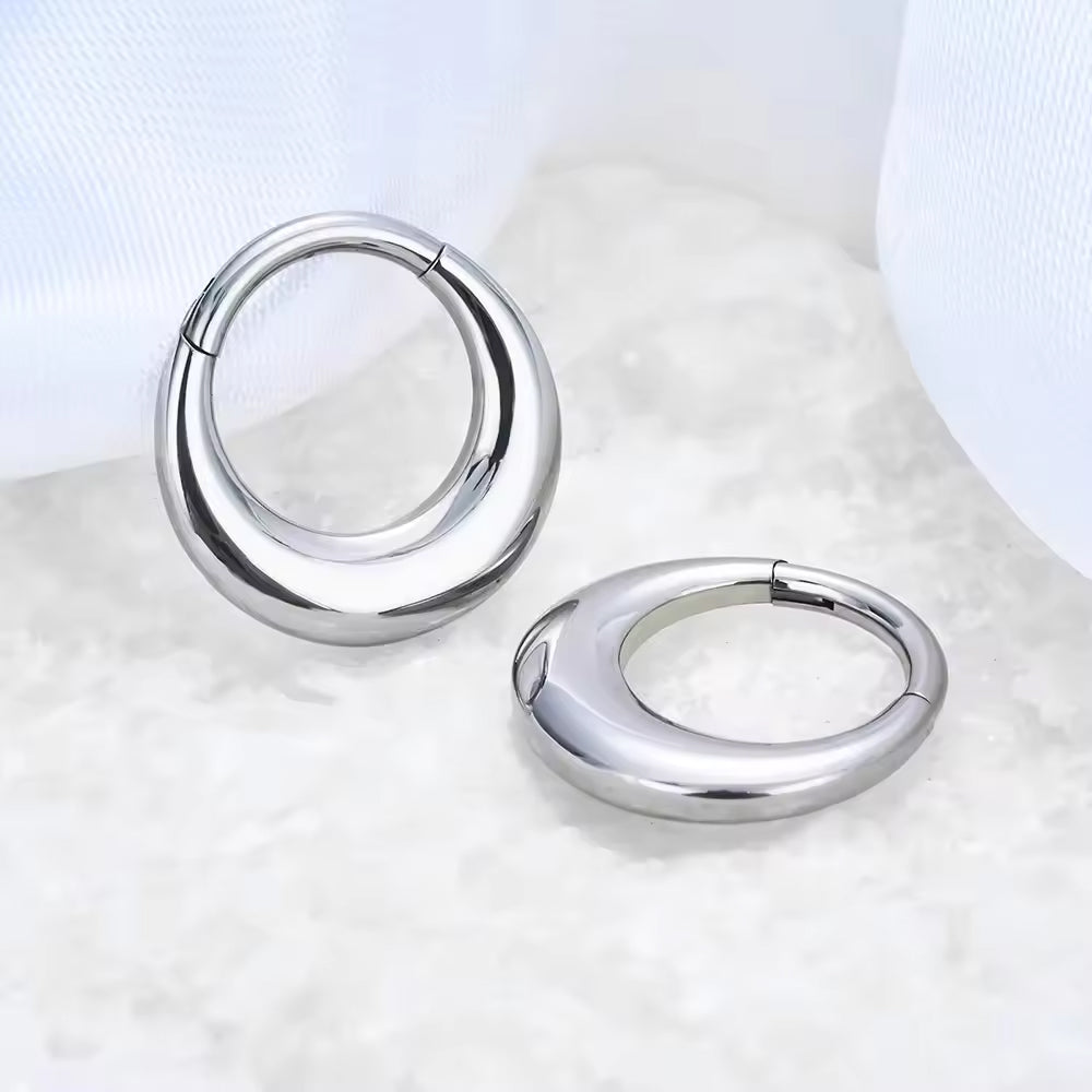 316L Surgical Steel Hollow-Out Clicker Hoop – Nose, Cartilage & Body Piercing Ring
