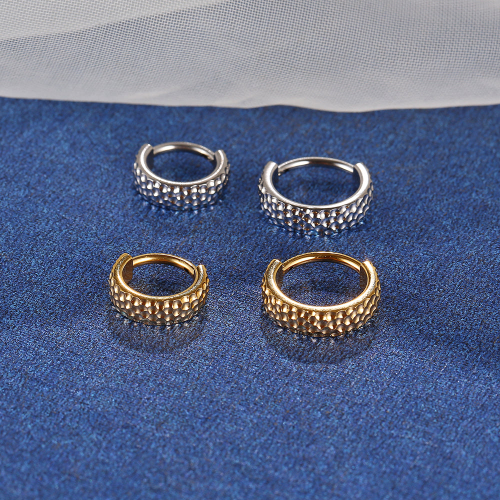 Titanium Hammered Wide Nose Clicker – Hypoallergenic 16G Piercing Jewelry