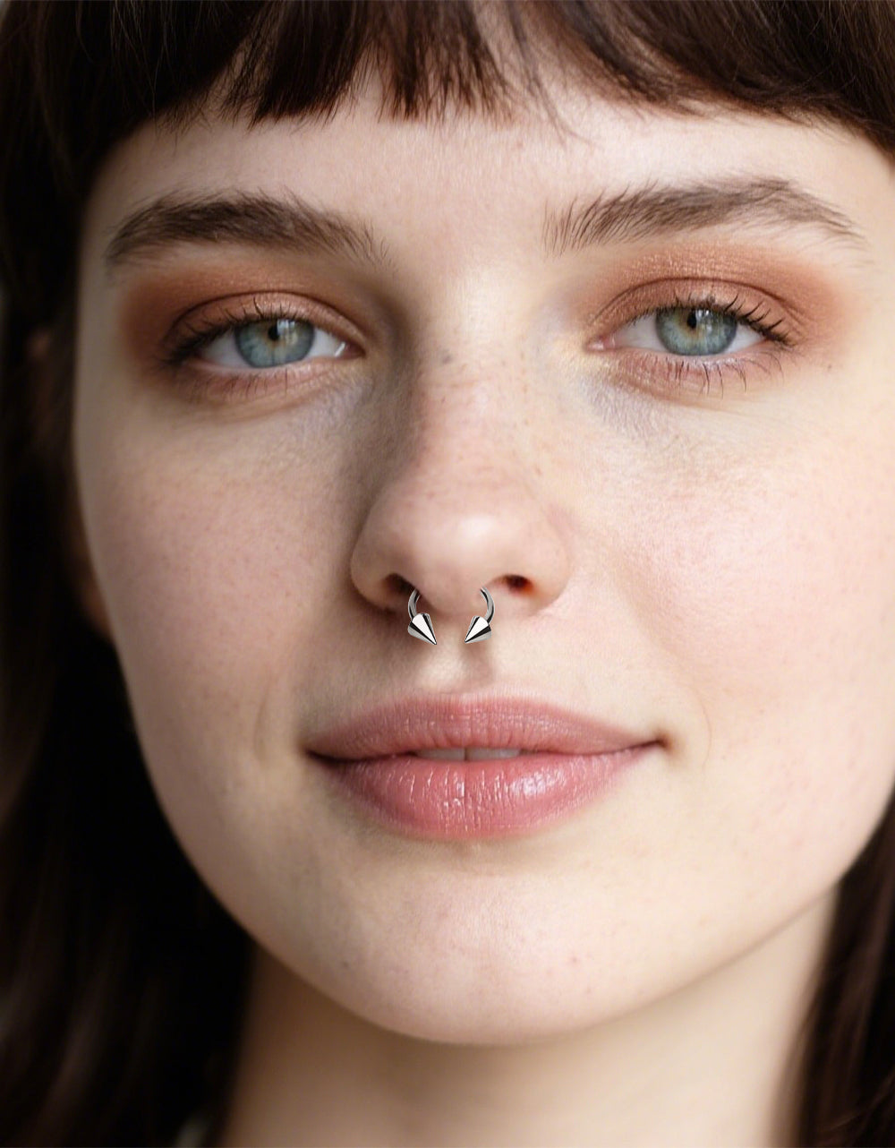 Titanium Spike Horseshoe piercing