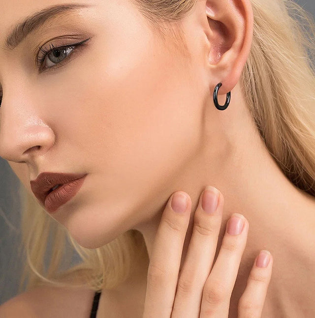F136 Titanium Seamless Hoop Earrings–Hypoallergenic Unisex Sleeper Rings