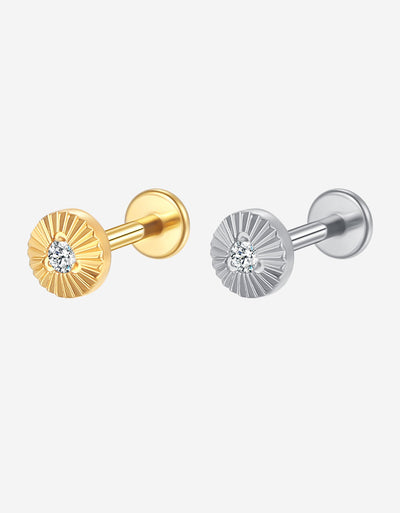 Titanium Lip Labret – Striped Disc with Prong-Set Lab-Grown Diamond