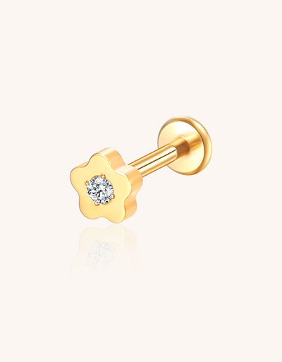 Titanium Lip Labret – Plum Blossom Design with Prong-Set Lab-Grown Diamond