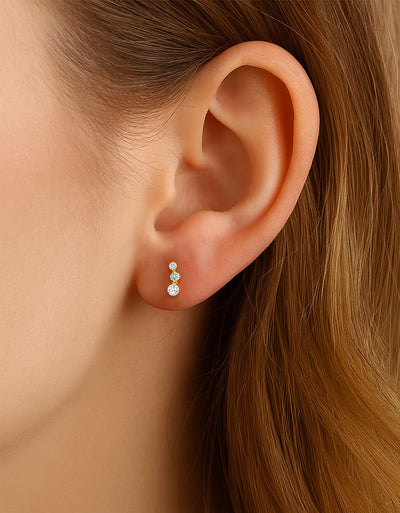 14K Gold Three Round Cubic Zirconia Internally Threaded Stud – Ear & Lip Piercing Jewelry