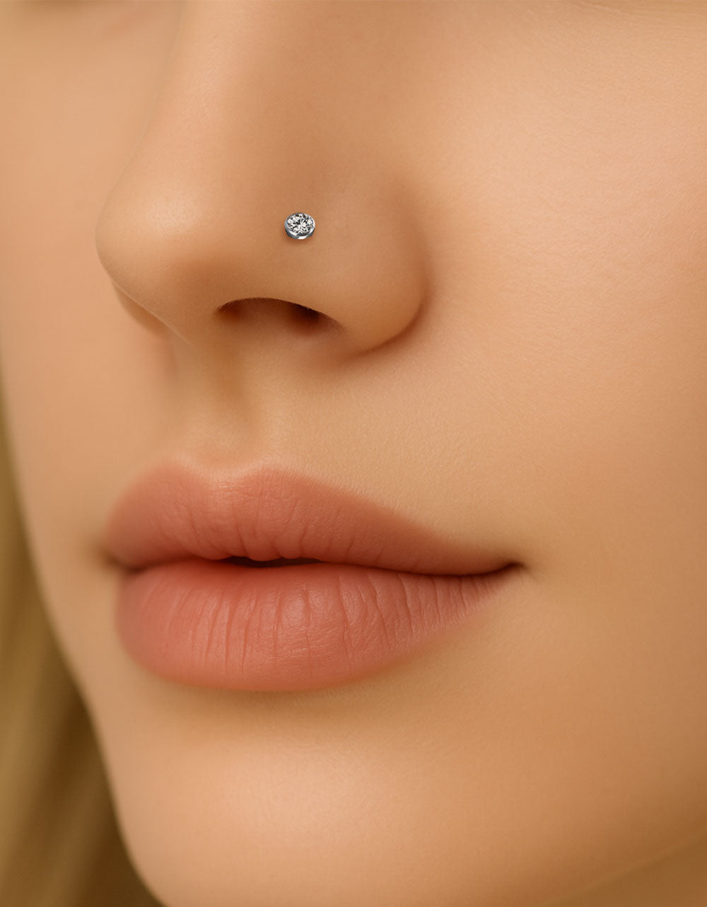 Internally Threaded Titanium Nose Piercing – Bezel Gem Set